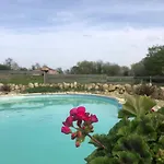 Nyaraló Le Merlat *