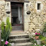Le Merlat Ferienhaus *