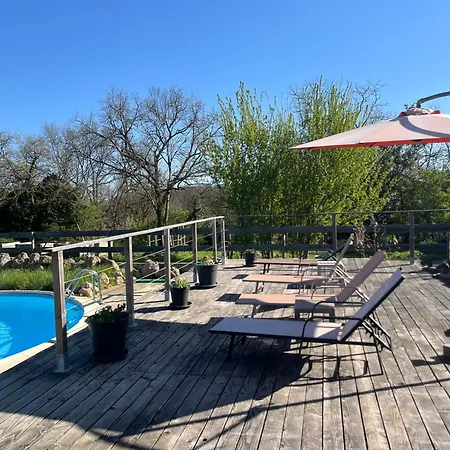 Le Merlat Vakantiehuis Beaucaire (Gers)