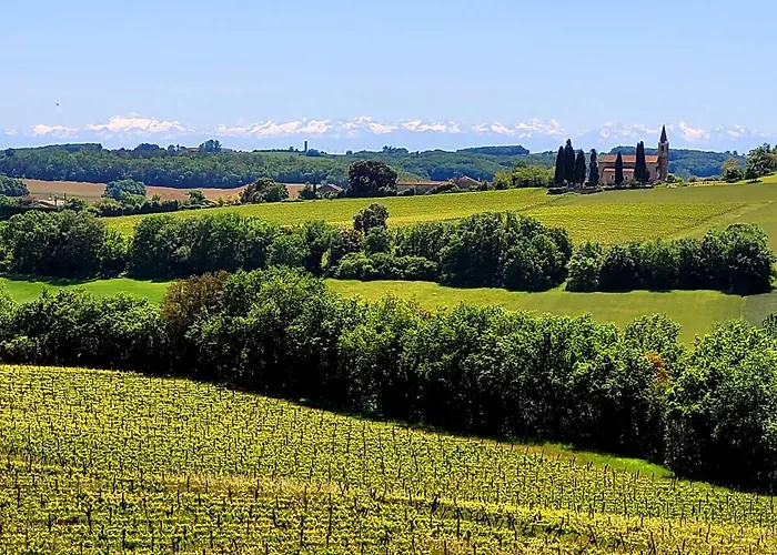 Le Merlat בית נופש