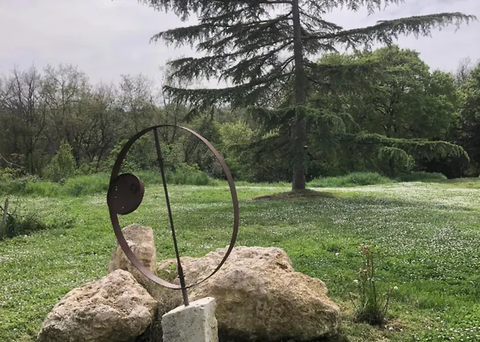 Le Merlat Vakantiehuis