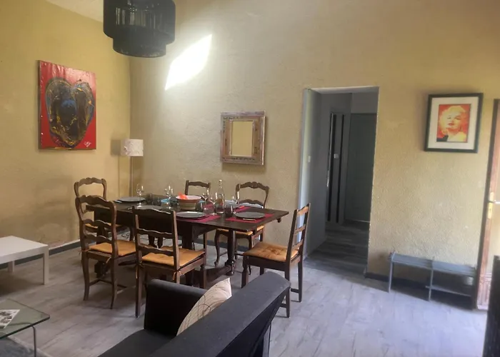 Vakantiehuis Le Merlat *